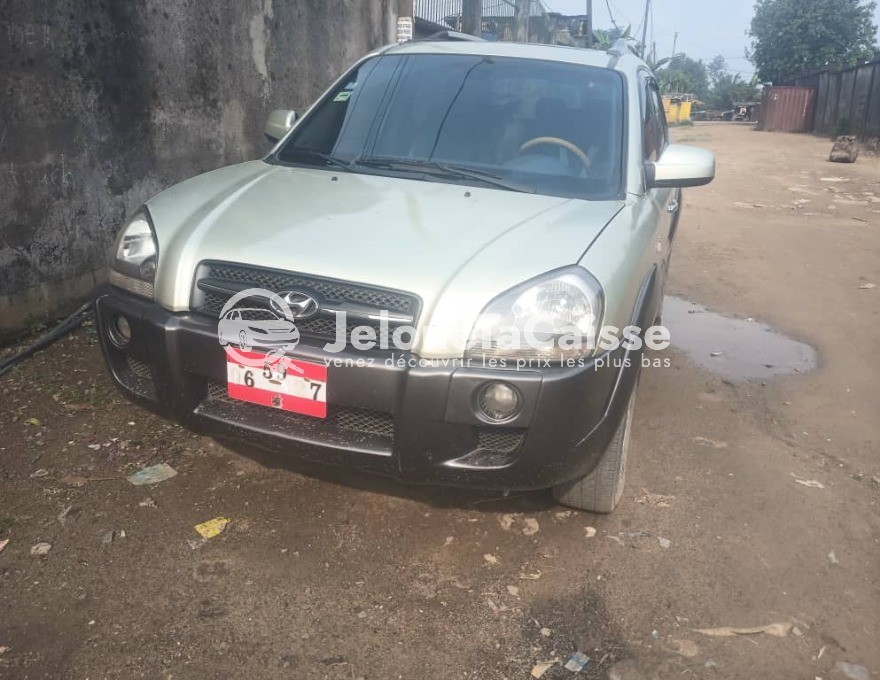 HYUNDAI TUCSON
